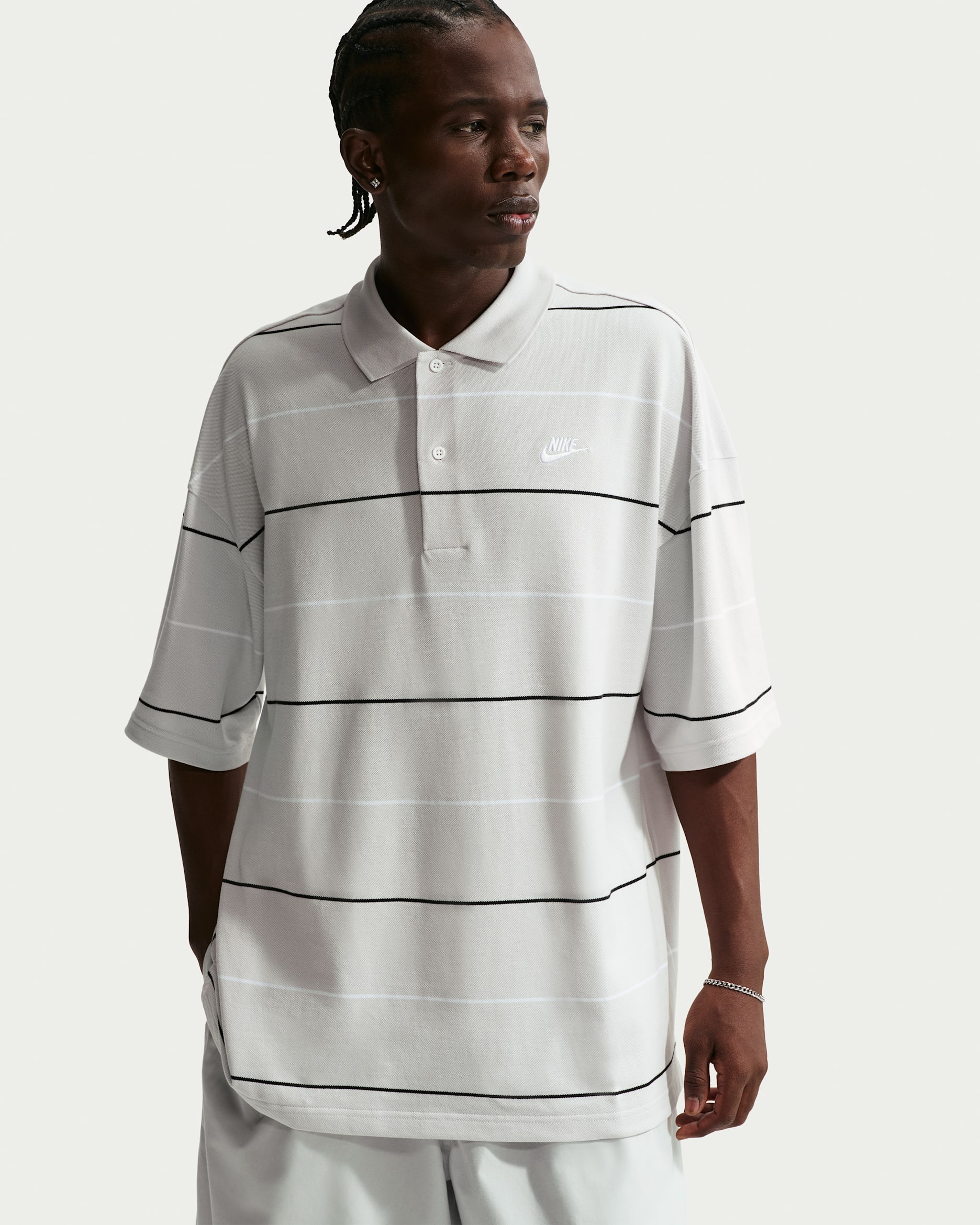 Nike Sportswear Club Men's Oversized Striped Polo. Nike SI